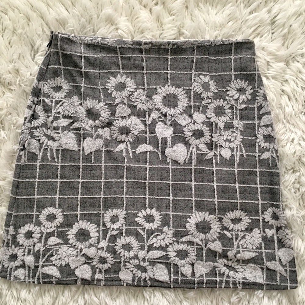 Mini skirt grey/white sunflower size S
